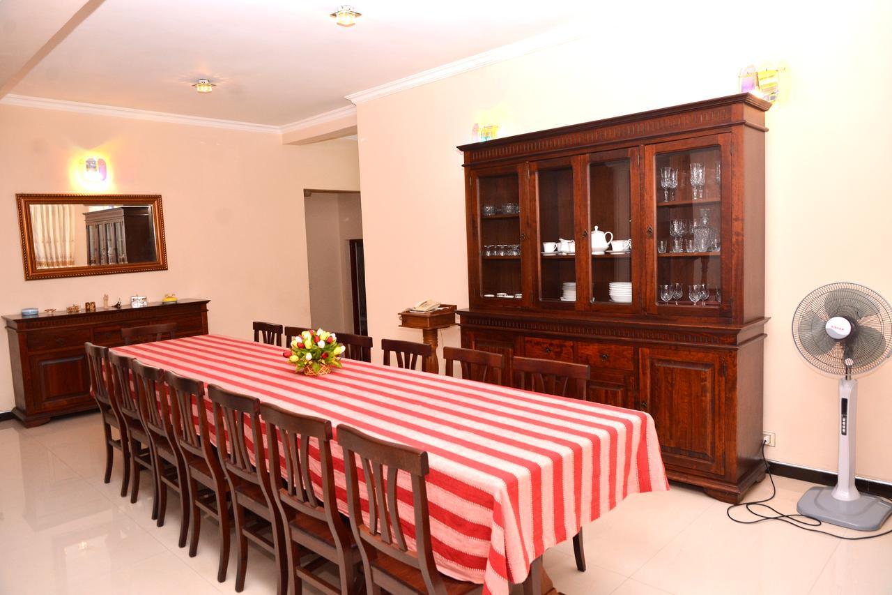 Robi Garden Villa Negombo Eksteriør billede