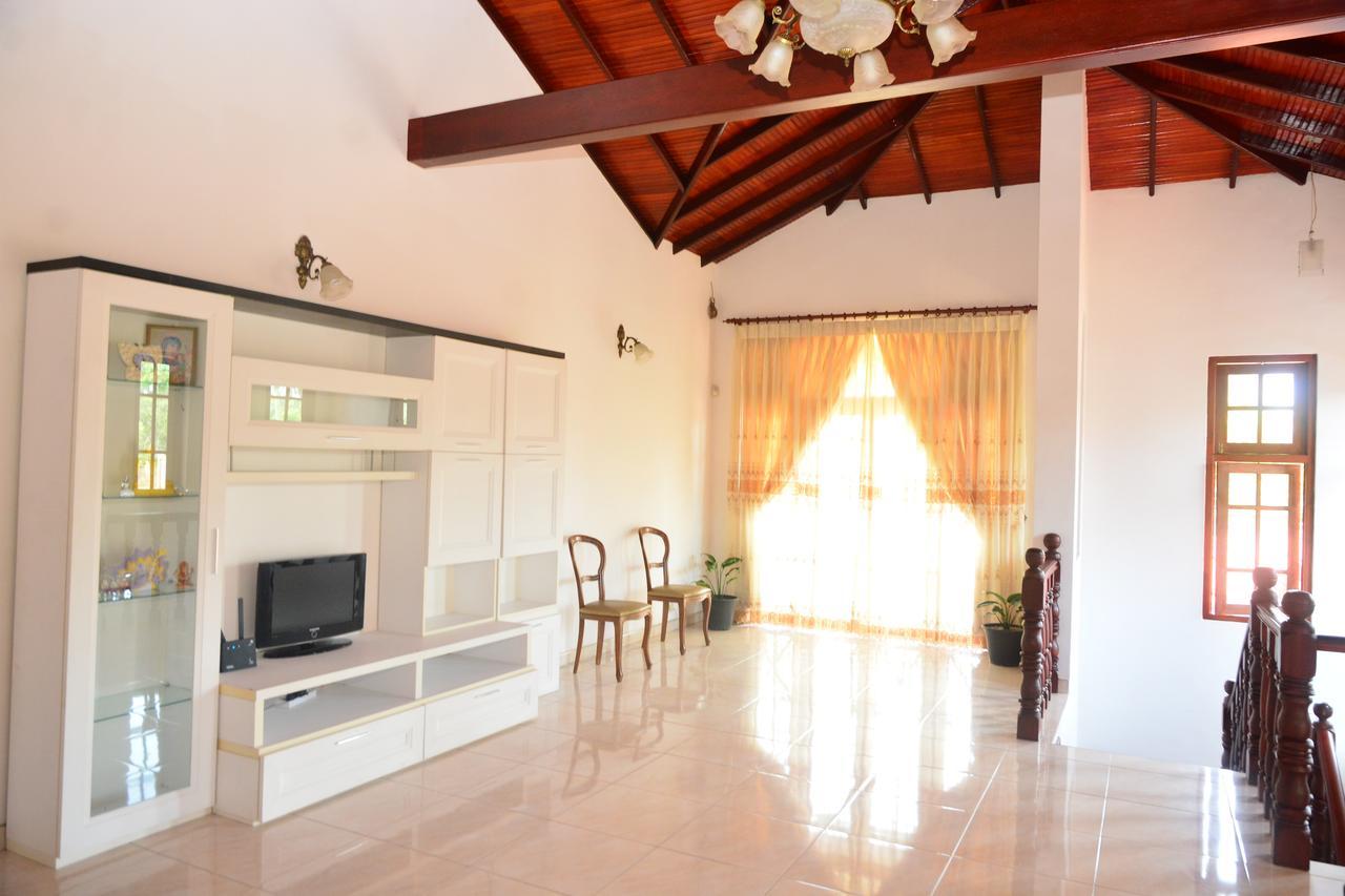 Robi Garden Villa Negombo Eksteriør billede