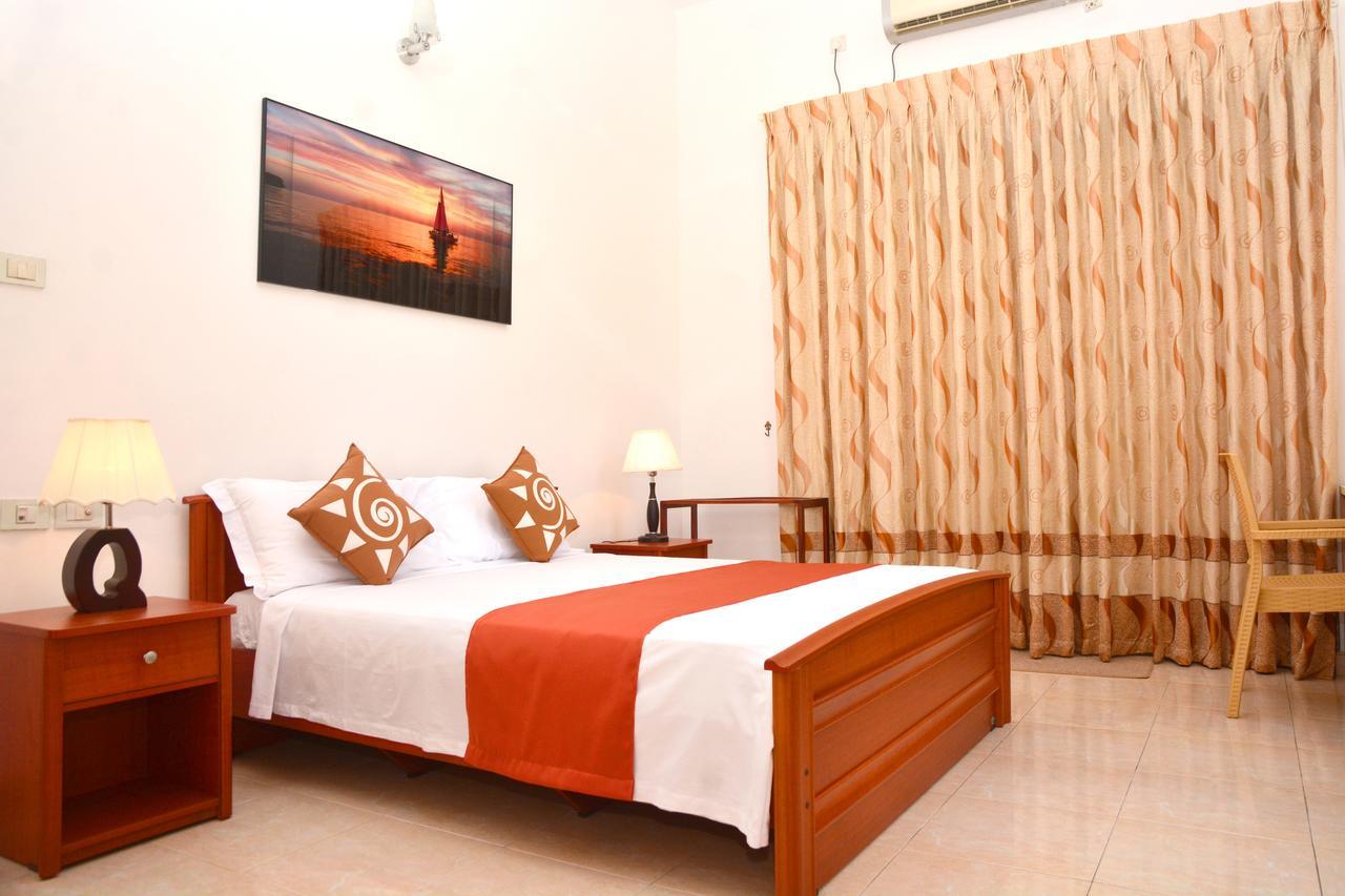 Robi Garden Villa Negombo Eksteriør billede